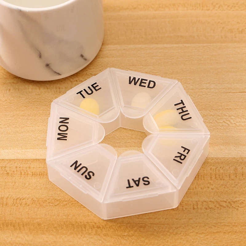 TG56518 POJEMNIK KASETKA NA LEKI TABLETKI PUDEŁKO ORGANIZER 7 DNI TYDZIEŃ