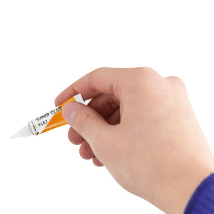 0037 KLEJ SZYBKOSCHNĄCY MOCNY UNIWERSALNY MONTAŻOWY CYJANOAKRYLOWY BLISTER 12X3G