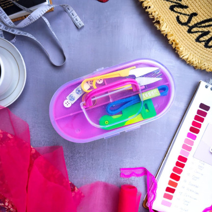 3123 ZESTAW KRAWIECKI PRZYBORNIK DO SZYCIA AKCESORIA XL NICI IGŁY OPAKOWANIE