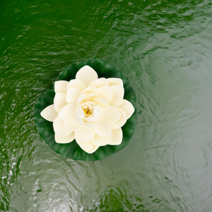CV07908-1 LILIA WODNA SZTUCZNA KWIAT LOTOSU PŁYWAJĄCY DO OCZKA PŁYWAJĄCA ATRAPA