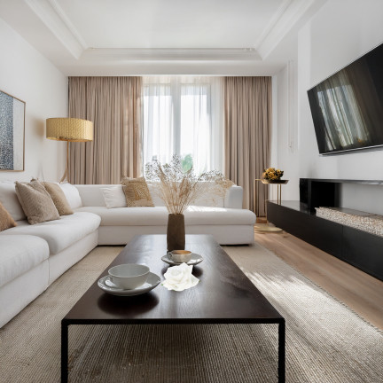 Róża wyrobowa, główka kwiatowa, welurowa, białą, realistyczna, do flowerboxów