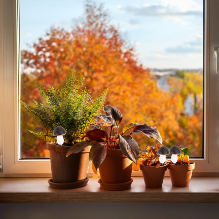 Grzybki dekoracyjne na piku, piankowe, brązowo-białe, z drucikiem, zestaw 6szt. 