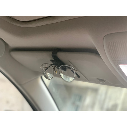 DO75 KLIPS UCHWYT NA OKULARY DO SAMOCHODU NA OSŁONĘ PRZECIWSŁONECZNĄ