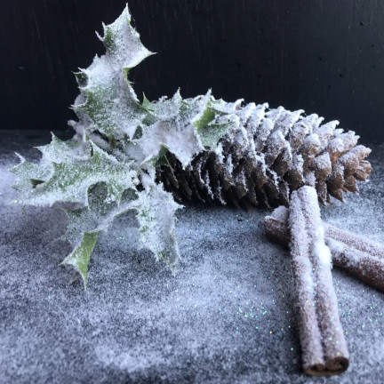 Sztuczny śnieg w sprayu, oryginalny, belgijski, na choinkę okno, ozdoby bożonarodzeniowe, 150ml