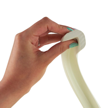 TG53544-1 BIAŁA TAŚMA ZABEZPIECZAJĄCA PIANKOWA DO MEBLI OSŁONA KRAWĘDZI kanty 200CM