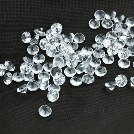 TG55062 DIAMENTOWE KAMYCZKI KRYSZTAŁKI DEKORACYJNE KONFETTI PRZEZROCZYSTE DIAMENTY