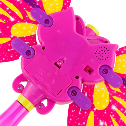 TG60428 MASZYNKA DO BANIEK ROBIENIA BAŃKI ŚWIECI GRA MOTYLEK