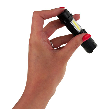 TG64636 LATARKA TAKTYCZNA LED ZOOM CREE DIODA Q5 z USB + etui