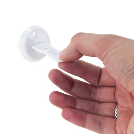 TG67419 BLOKADA ZABEZPIECZAJĄCA GNIAZDEK 12SZT/KPL