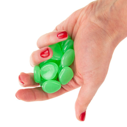 TG67713-3 KAMIENIE ŚWIECĄCE FLUORESCENCYJNE KAMYKI 100SZT ZIELONE