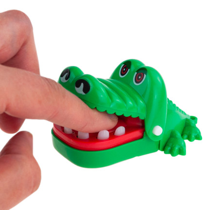 TG71075 GRA MINI KROKODYL KAJMAN CHORY ZĄBEK U DENTYSTY ZRĘCZNOŚCIOWA na PREZENT