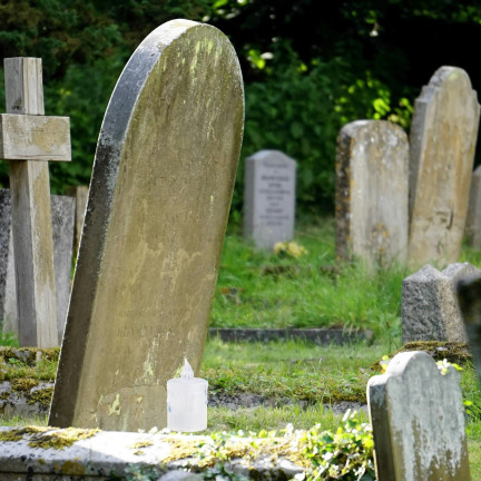 Świeczka led, plastikowa, ciepły biały płomień, z połyskiem, uniwersalna ozdoba, wysokość 7 cm