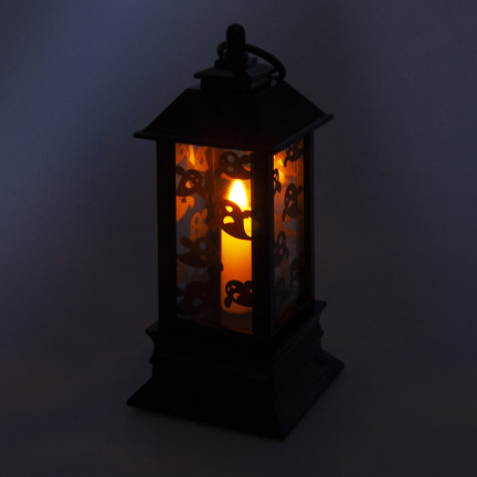 Lampion świeczka led, czarny, z wzorem w duchy, dekoracja Halloween, imituje płomień, 20cm wysokości