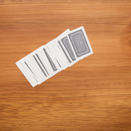 TG72984 2x KARTY DO GRY W POKERA TALIA KART POWLEKANE ZESTAW 108 SZT. TRADYCYJNE