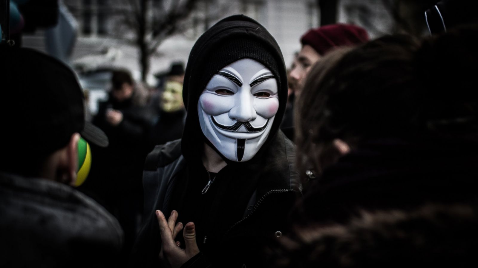 RR5 MASKA ANONYMOUS VENDETTA STOP ACTA HALLOWEEN