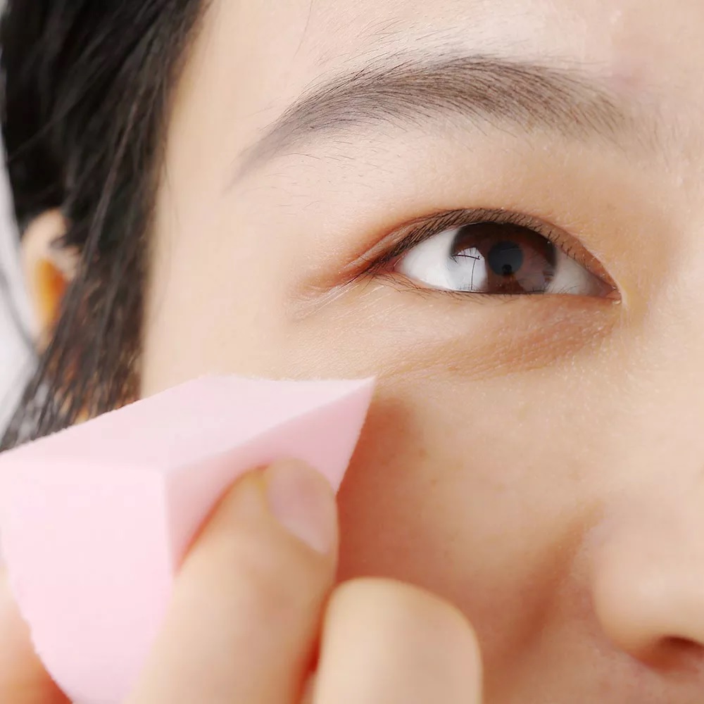 TG56463 GĄBECZKI DO MAKIJAŻU GĄBKA TRÓJKĄTNA 6SZT PUDRU