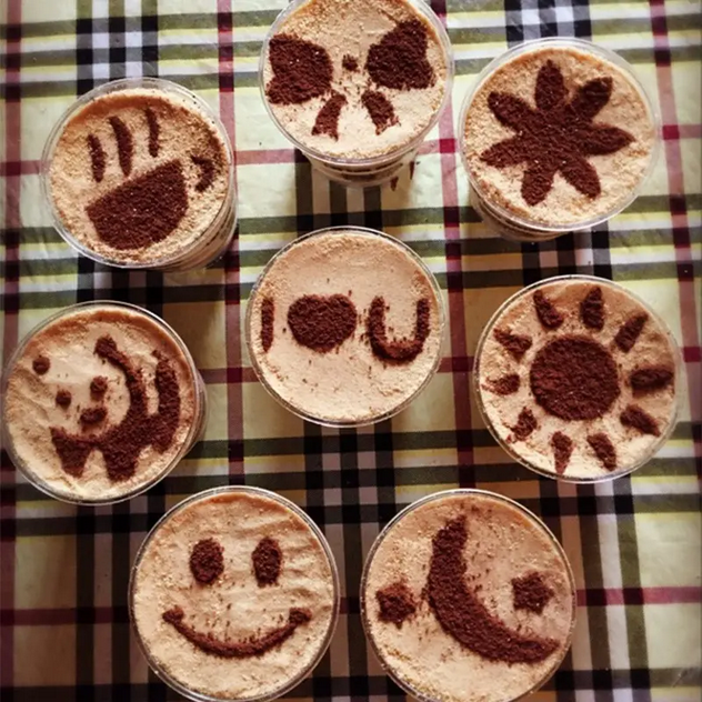 TG66809 SZABLONY DO DEKORACJI KAWY CIAST DESERÓW 16SZT LATTE CAPPUCCINO