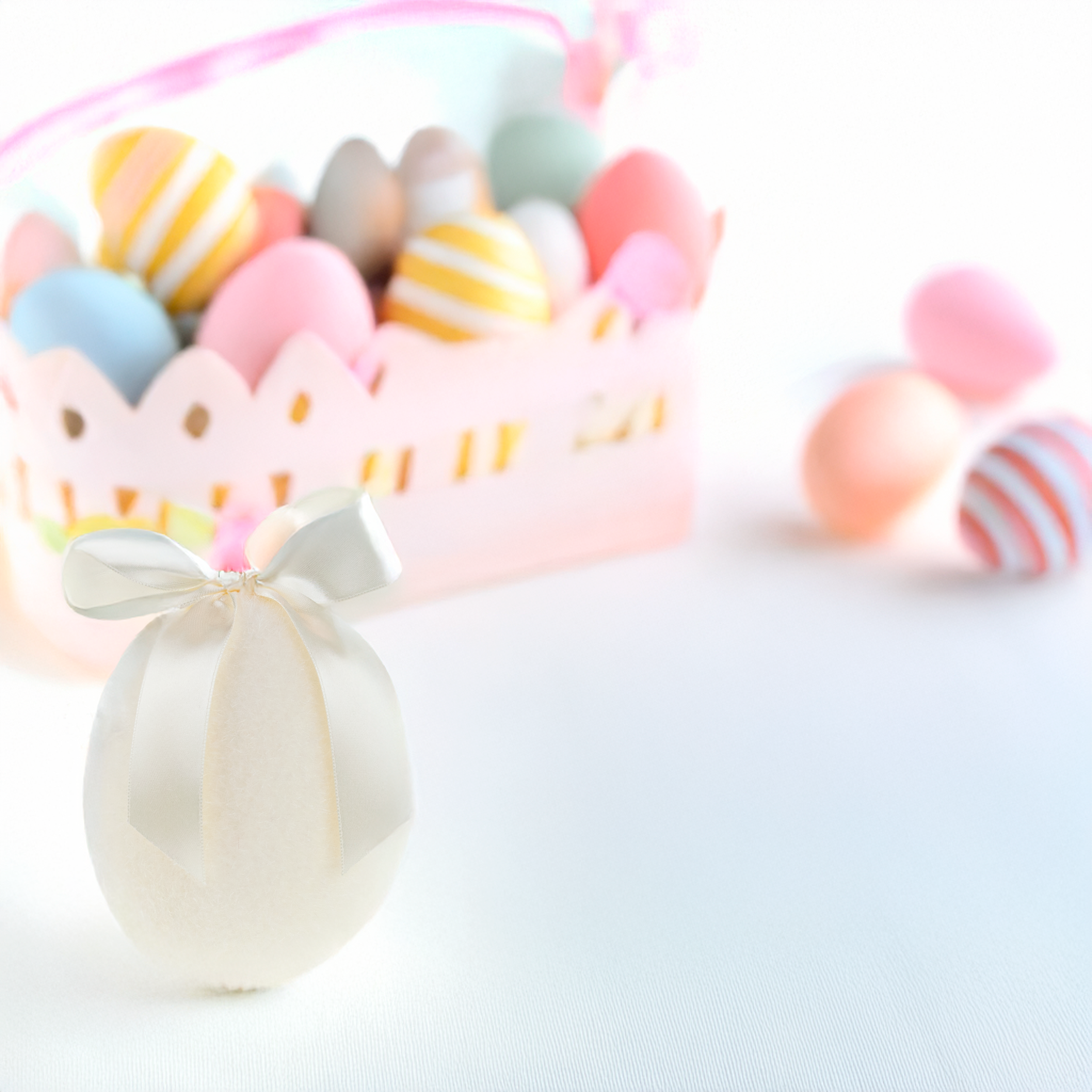 TG70500-1 JAJKO FLOKOWANE ZAWIESZKA